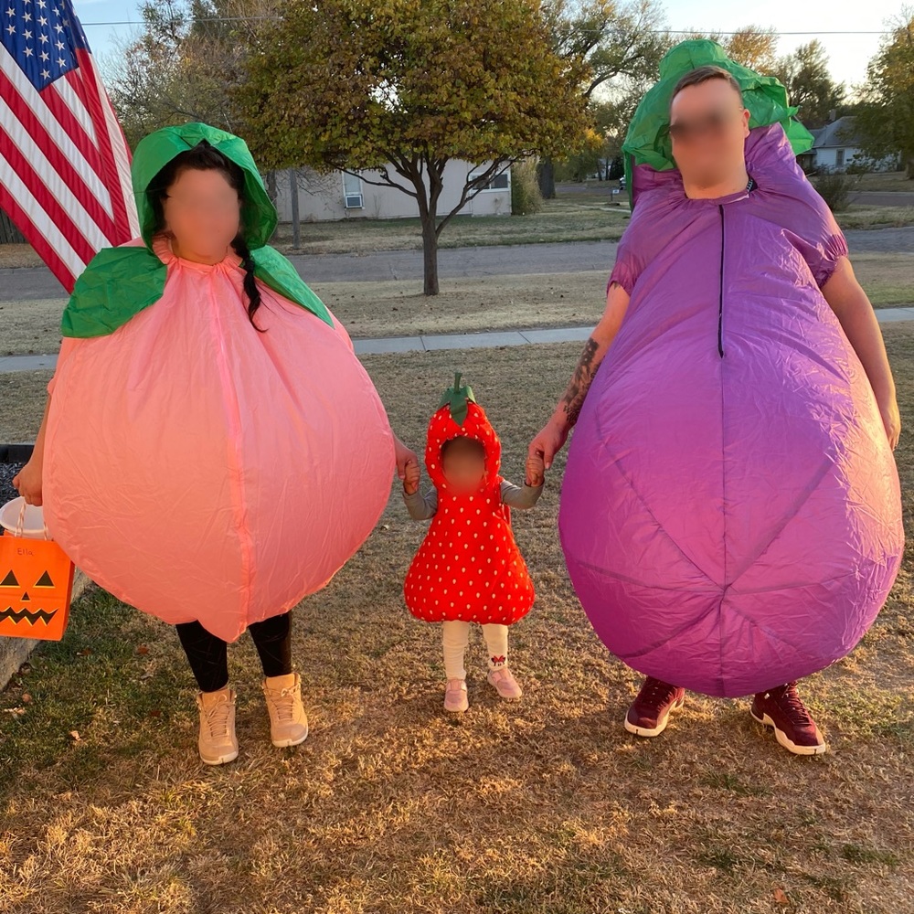 Family Halloween costume set! Includes Eggplant🍆Peach🍑andStrawberry🍓 costume.
